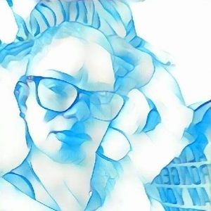 Meet your Posher, Freda